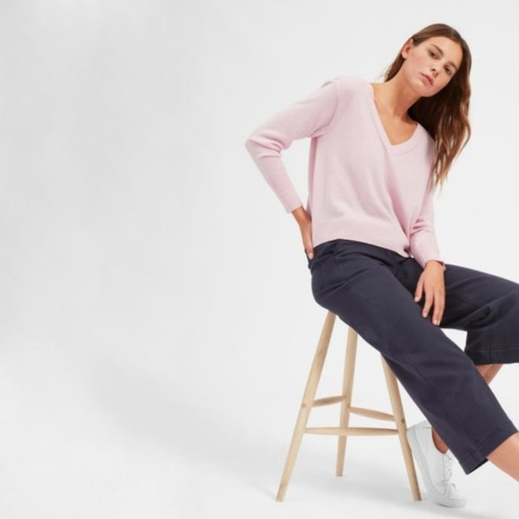 Everlane Sweaters - Everlane Cashmere V-Neck Crop Sweater / Size XL / Pink